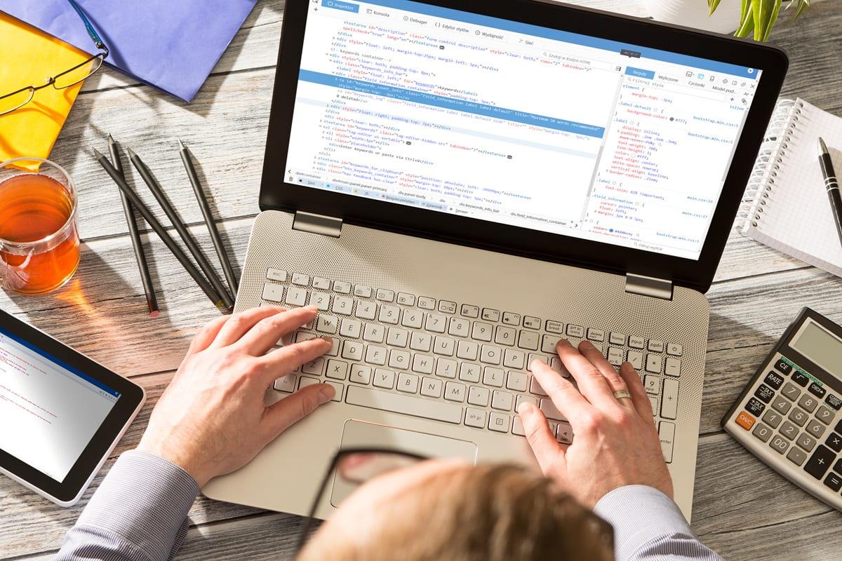 HTML: Web Development Ki Shuruaat